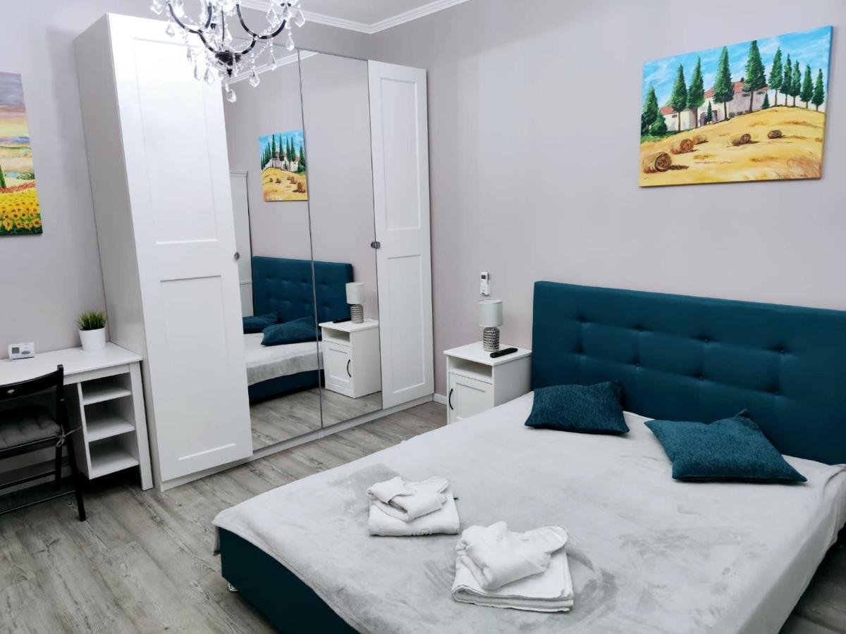 Chic Studio Old City Center - Ivo19 Букурещ Екстериор снимка