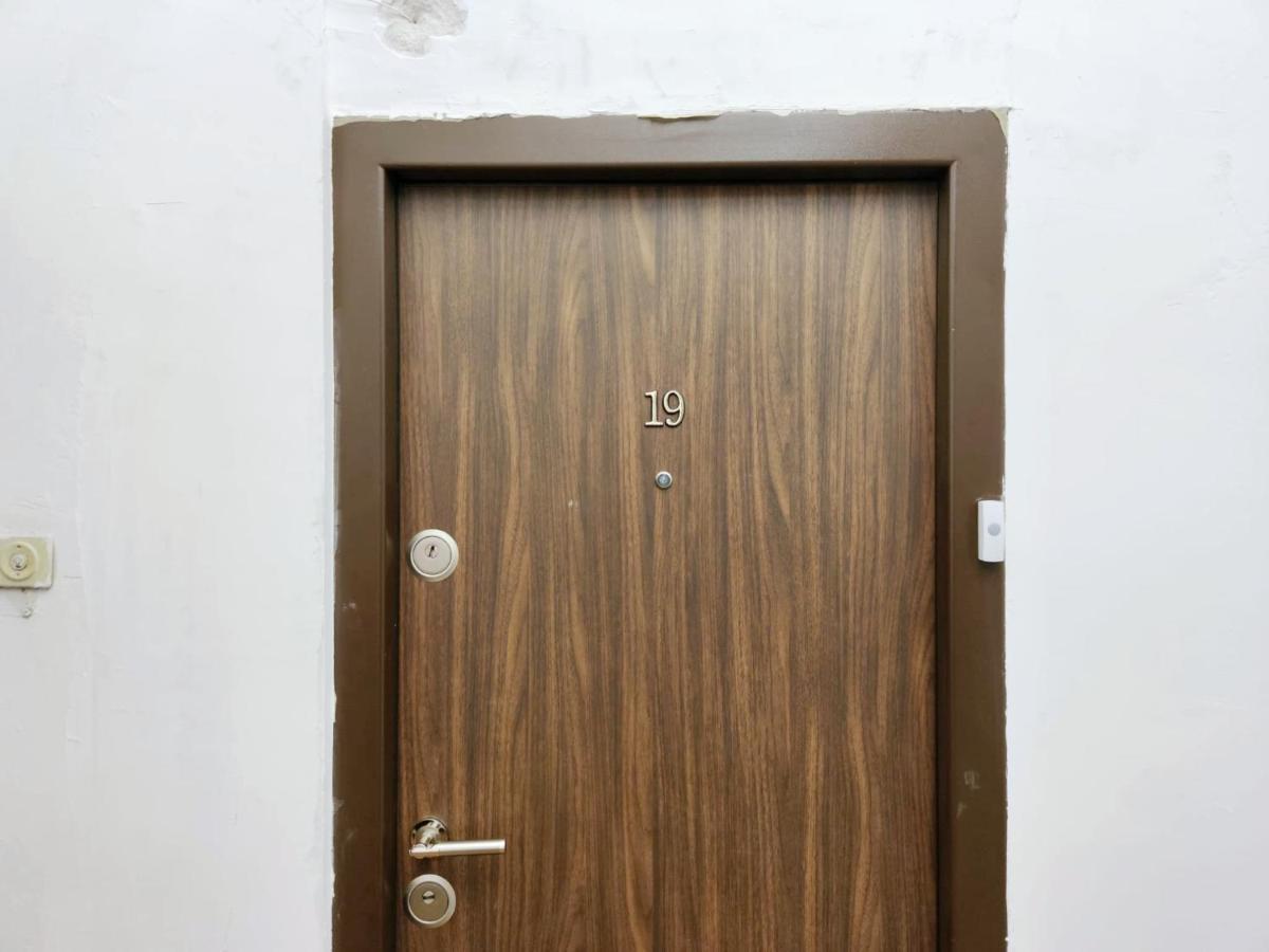 Chic Studio Old City Center - Ivo19 Букурещ Екстериор снимка
