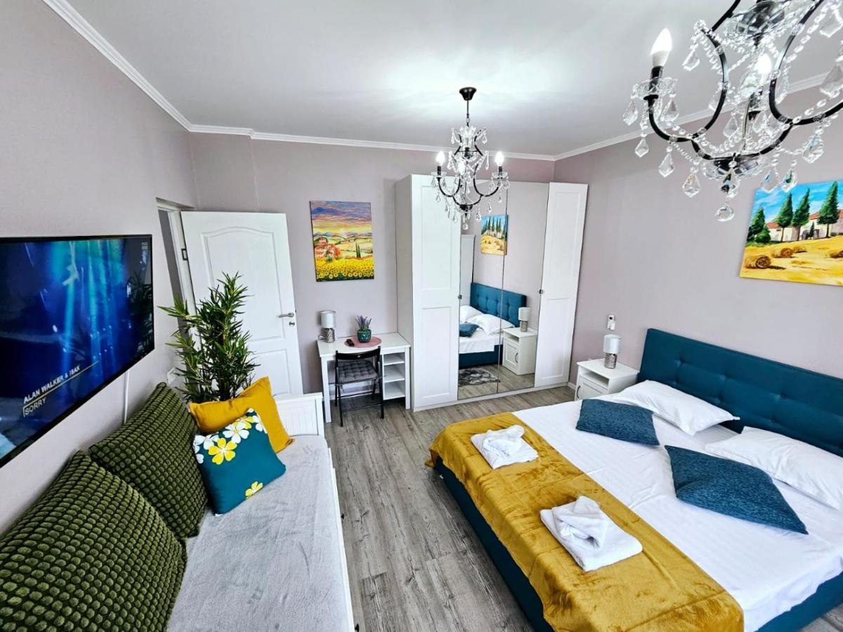 Chic Studio Old City Center - Ivo19 Букурещ Екстериор снимка