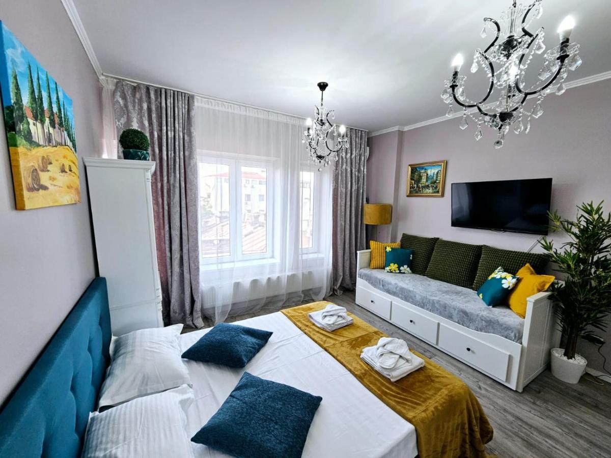 Chic Studio Old City Center - Ivo19 Букурещ Екстериор снимка