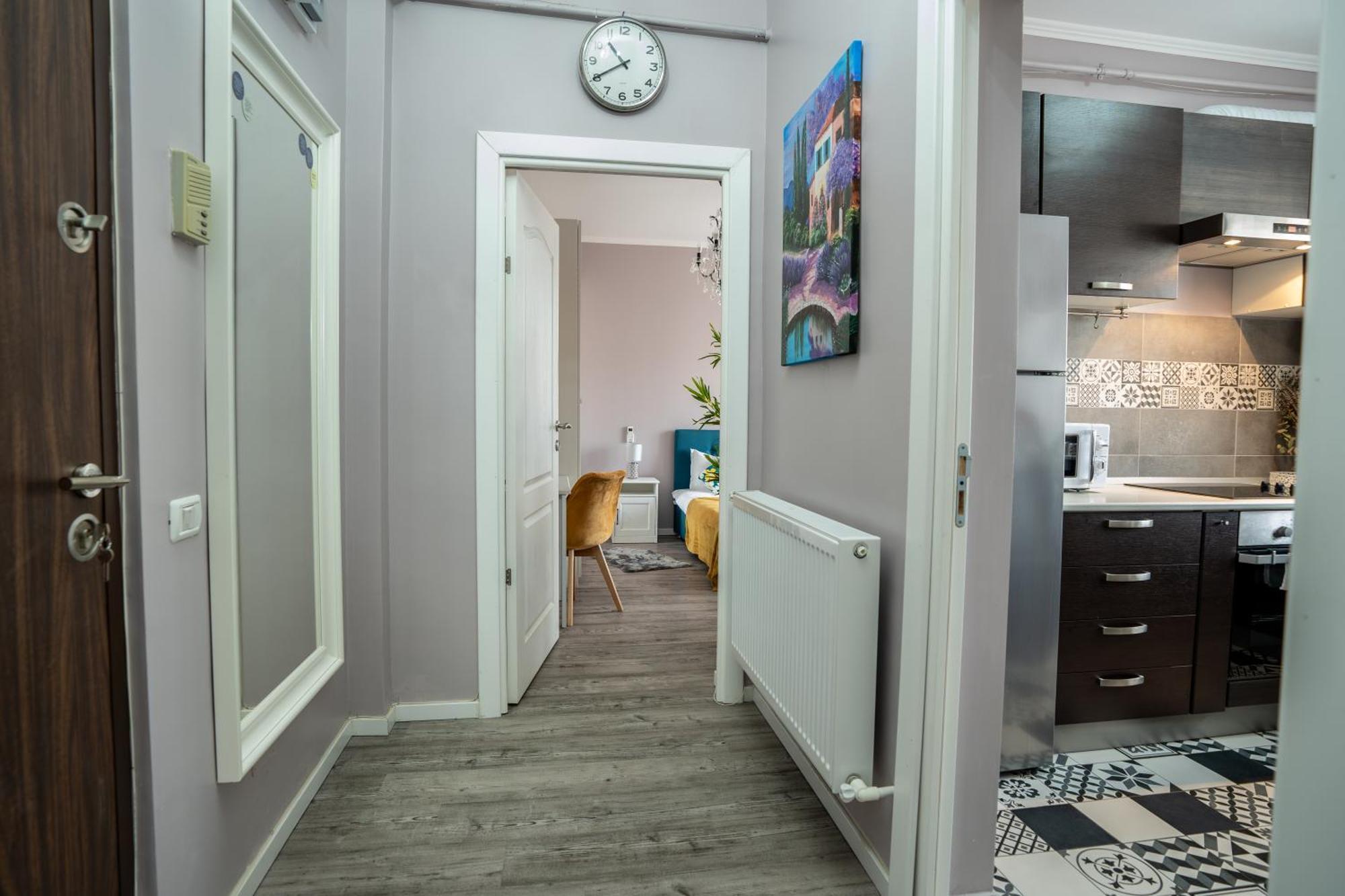 Chic Studio Old City Center - Ivo19 Букурещ Екстериор снимка